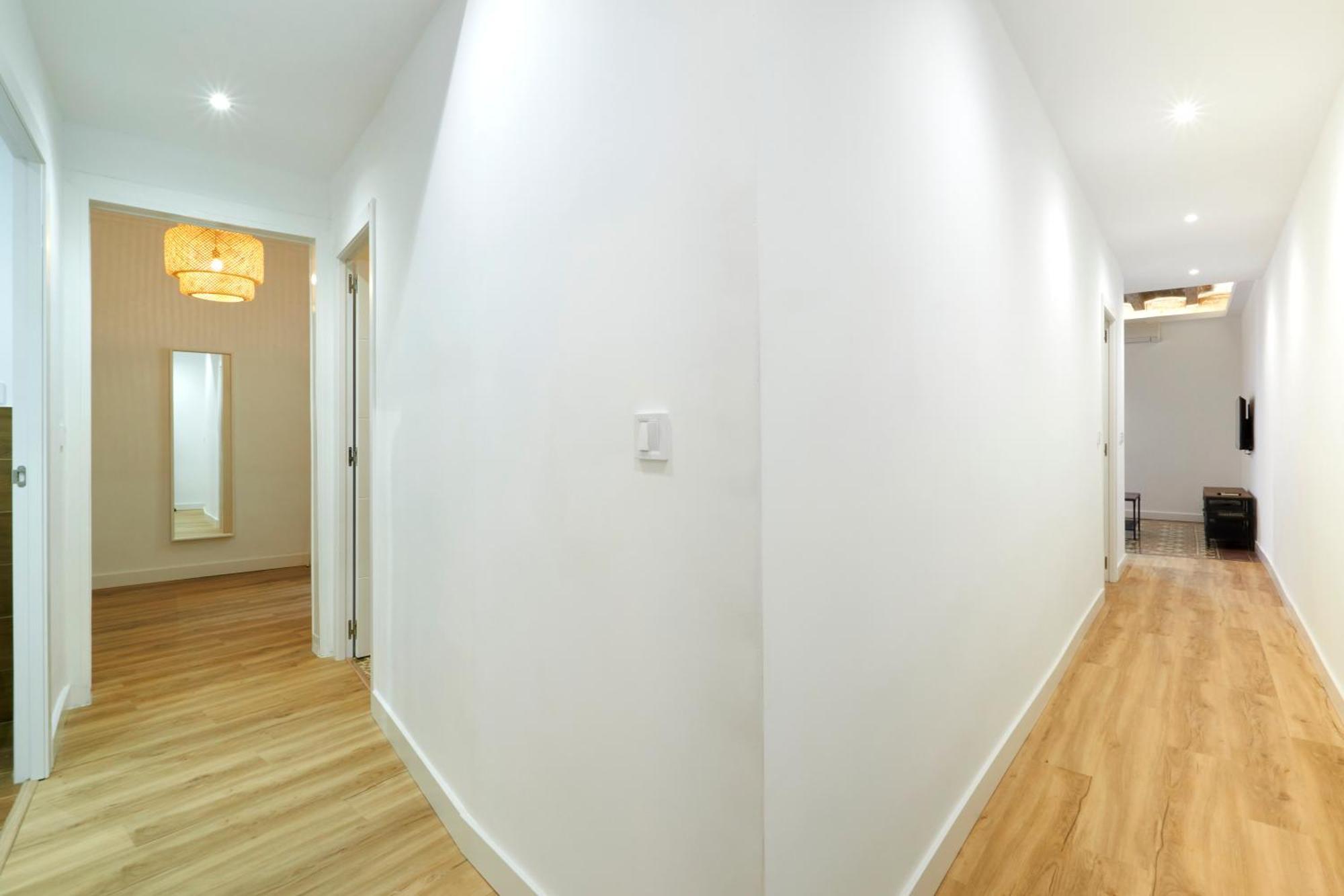 Comfortable Apartment Next To Apolo Theater Barcelona Eksteriør bilde